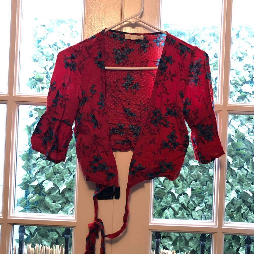 Floral wrap crop top